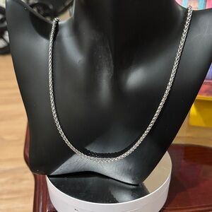 Elegant Silver Chain Necklace